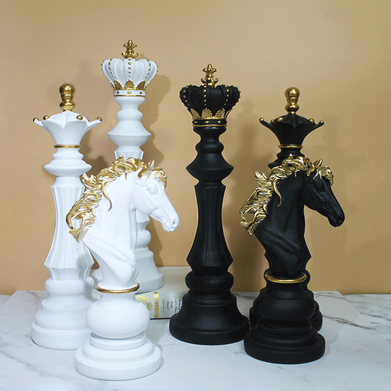 Queen Art Craft - New Nordic Chess Ornaments Chess Set