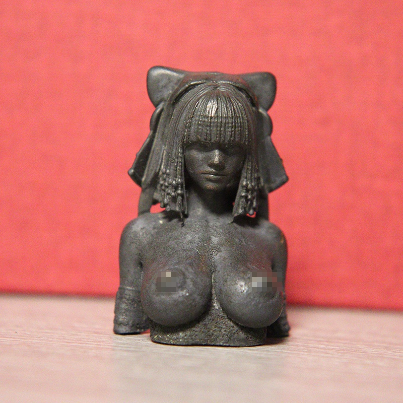 Naked Busty Beauty Girl Statue - Queen Art Craft recension och pris