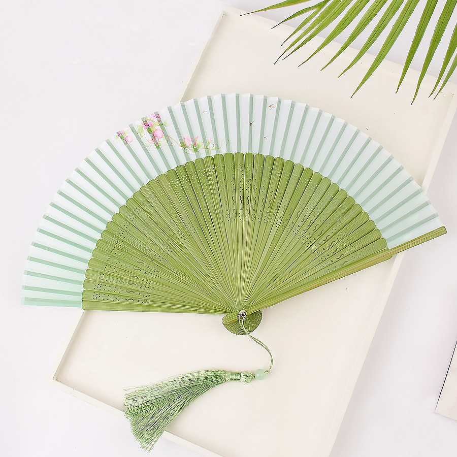 Retro Silk Folding Fan for Wom - Art Craft Room recension och pris